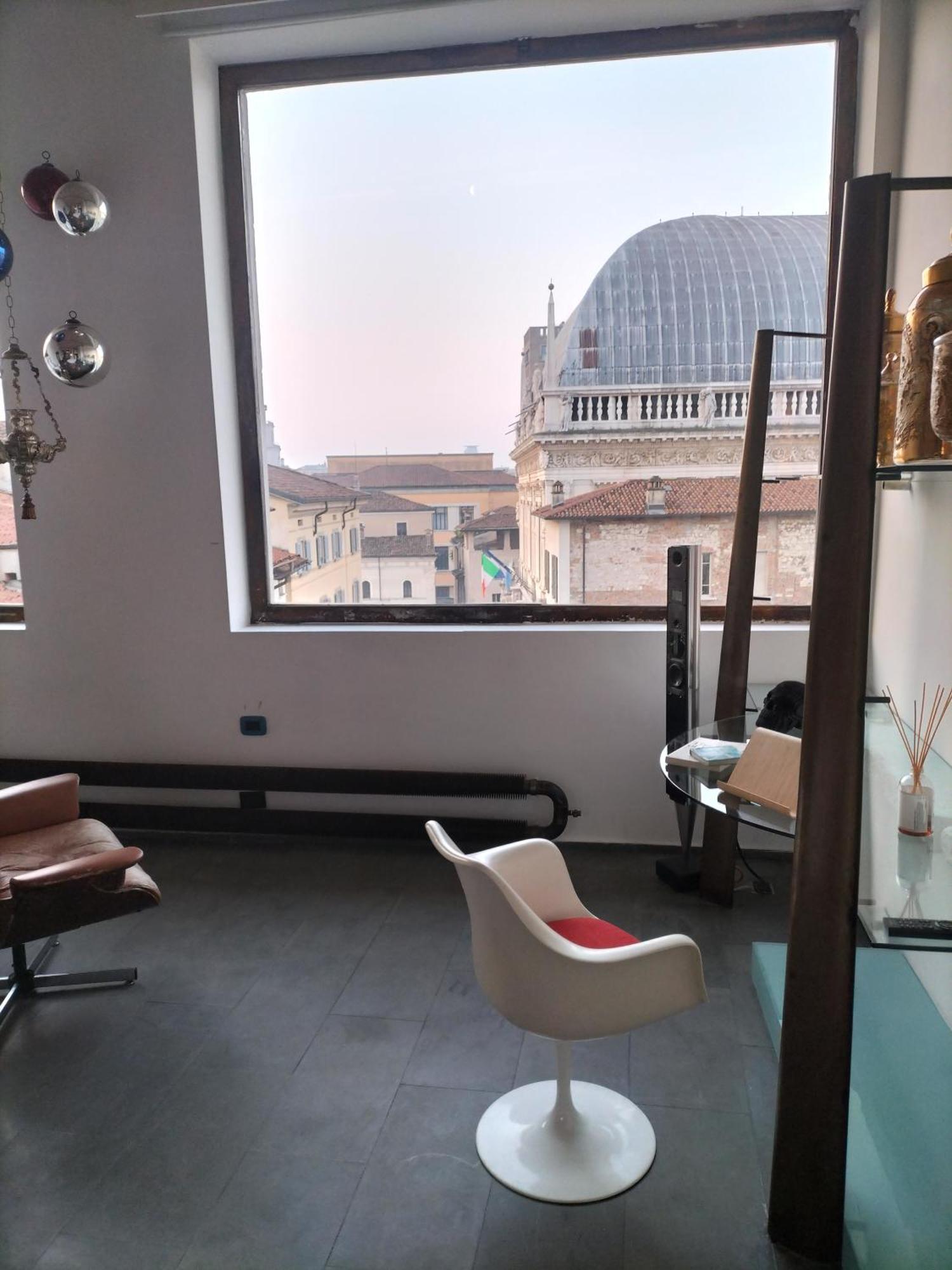 Spirit Of The Moon Apartment Brescia Exterior photo